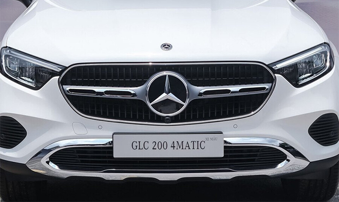 Mercedes Benz GLC200 4Matic 5 Mercedes-Benz GLC200 4Matic