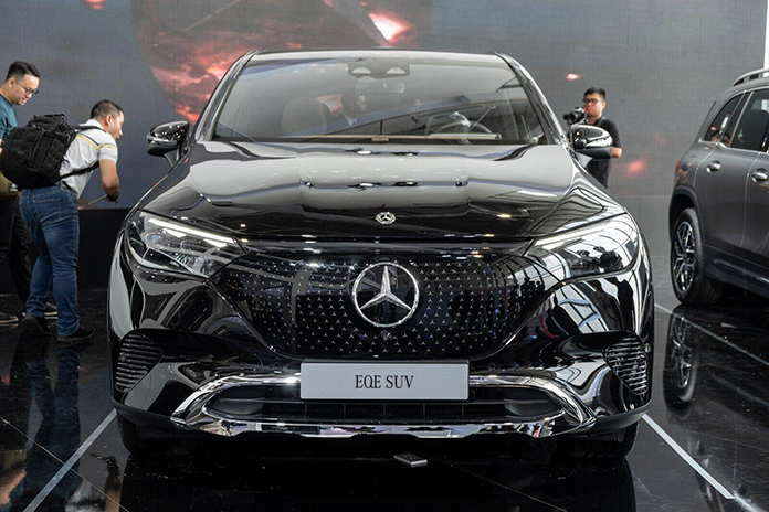 Mercedes-Benz EQE 500 4MATIC SUV Mercedes Benz EQE 500 4MATIC SUV 9 Mercedes-Benz EQE 500 4matic (SUV)