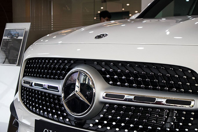 Mercedes-Benz GLB 200 AMG Mercedes Benz GLB 200 AMG 9 Mercedes-Benz GLB 200 AMG