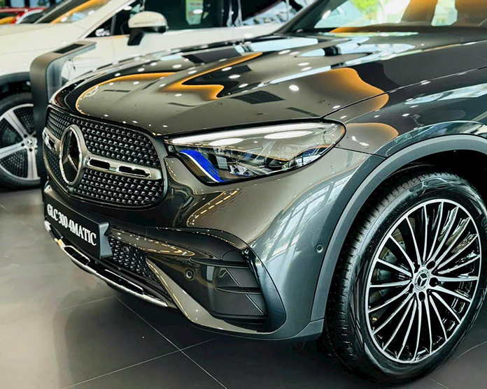 Mercedes-Benz GLC300 4Matic Mercedes benz GLC300 4Matic 13 Mercedes-Benz GLC300 4Matic