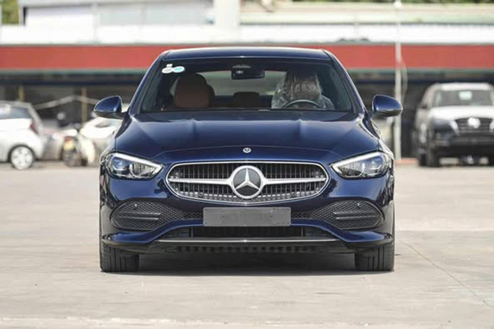 Mercedes Benz C 200 Avantgarde 19 Mercedes-Benz C200 Avantgarde