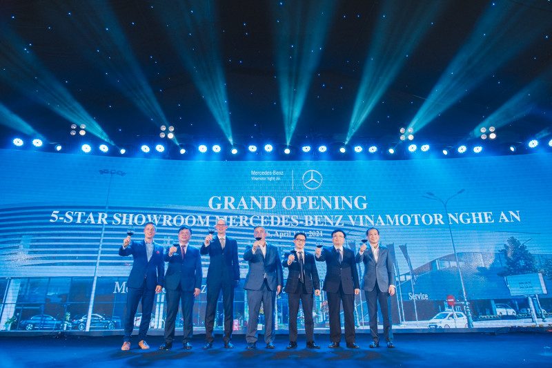 showroom mercedes benz vinh nghe an 5 1 Giới thiệu